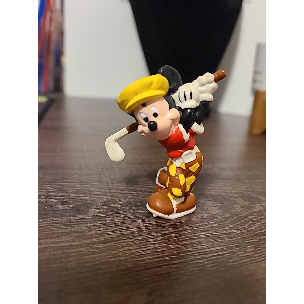 Vintage Genuine Disney Applause Mickey Mouse Golfing Plastic Figure 2 1/4"‎